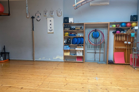 gallery visual content