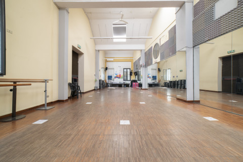 gallery visual content