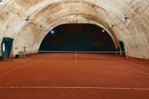 gallery visual content