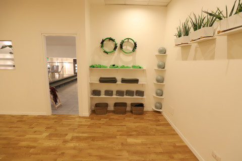 gallery visual content