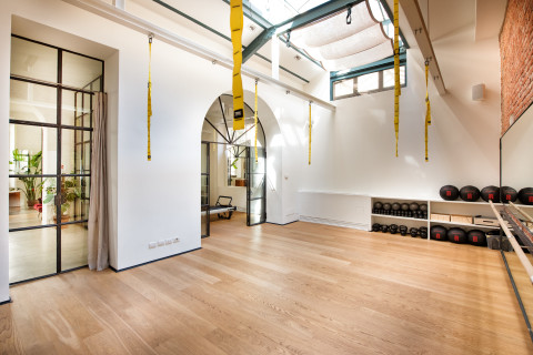 gallery visual content