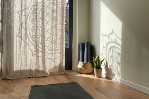 gallery visual content
