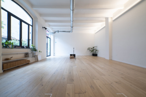 gallery visual content