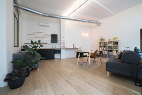 gallery visual content