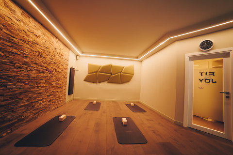 gallery visual content