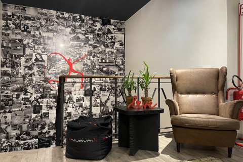 gallery visual content