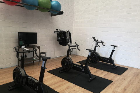 Squat Cave Asd