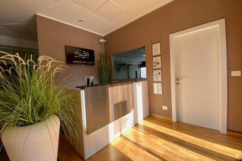 gallery visual content