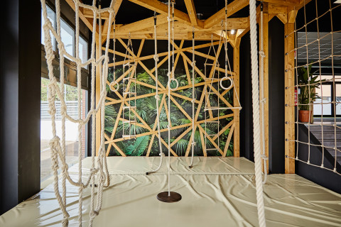 center visual