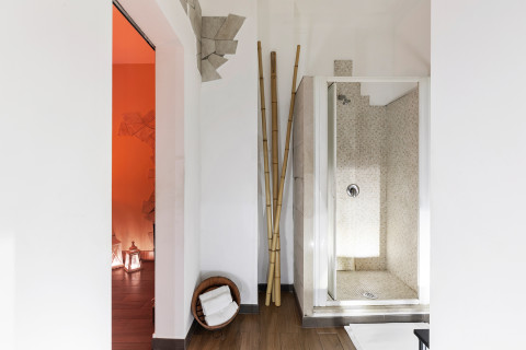 gallery visual content