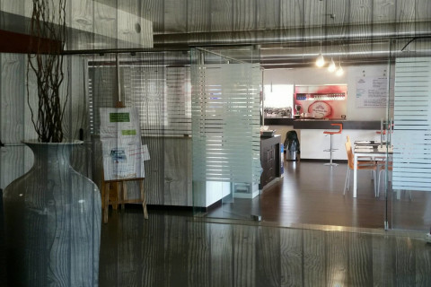 gallery visual content