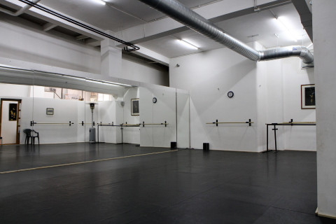 gallery visual content