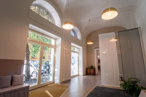 gallery visual content