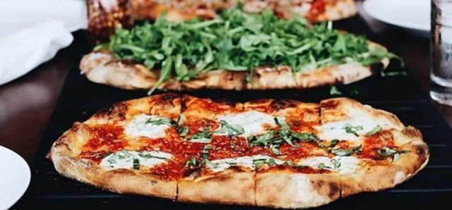$10 Pizza's at Hopscotch Bar