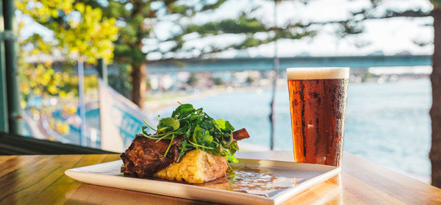 $17 Shank & Pint at The Left Bank