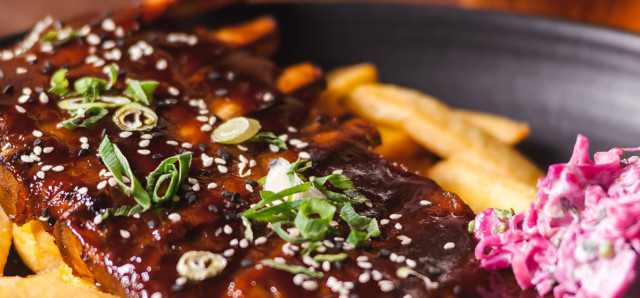 $15 BBQ Ribs Thursdays at The Generous Squire