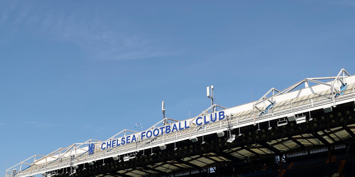 http://res.cloudinary.com/chelsea-production/image/upload/c_crop,h_1838,w_3675,x_0,y_1228/c_scale,h_600,w_1200/v1/supporters-clubs/GettyImages-2208329108