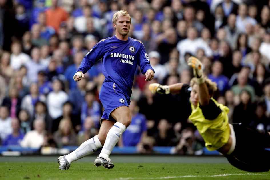 Meet Eidur Gudjohnsen with a Club Chelsea package at Forest