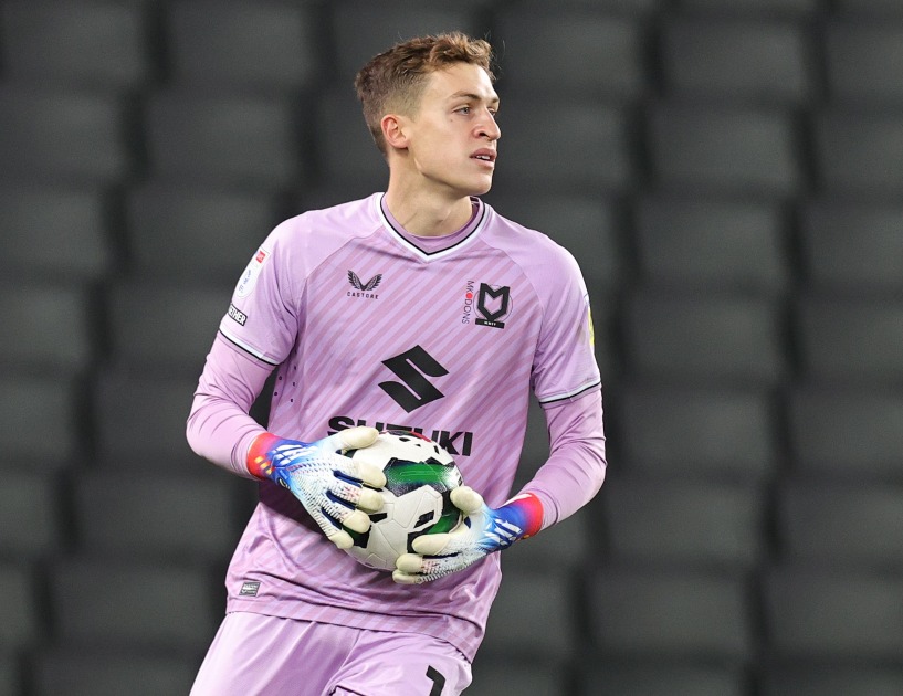 Cumming stars for MK Dons with clean sheet and Bergstrom returns from
