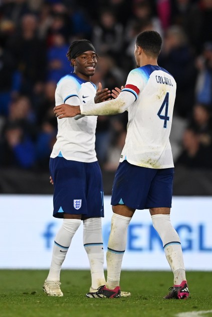 Ukážka eura do 21 rokov: Zapojení štyroch modrých |  Novinky |  Oficiálna stránka