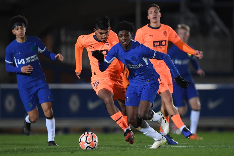 Chelsea valencia live stream sales