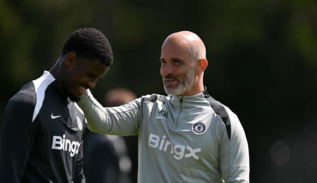 Enzo Maresca on ‘more mature than his age’ Jorrel Hato | News | Official Site