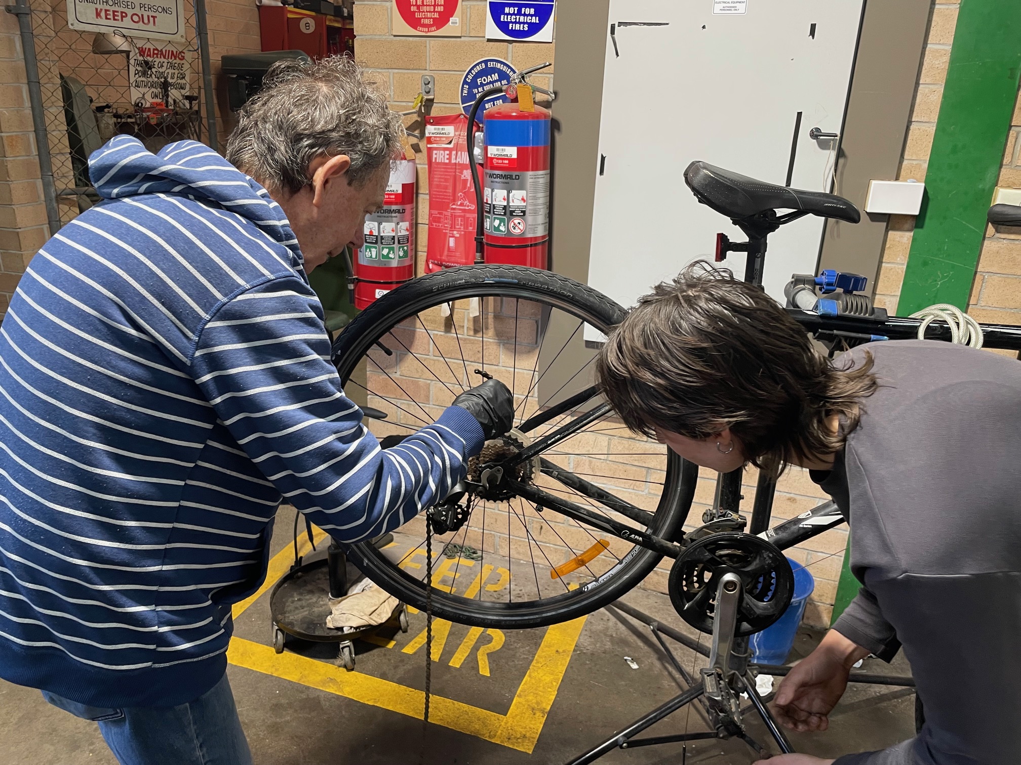 City cycle service centre sale