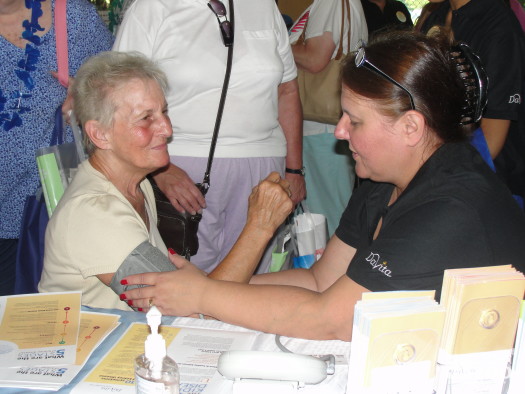 2012 - Blood Pressure Reading at Senior Safari (2)