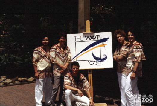 1989 - The Wave Radio