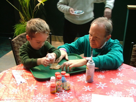 2005 - Volunteer helping with crafts