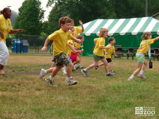 2005 Summer Day Camp Children Running