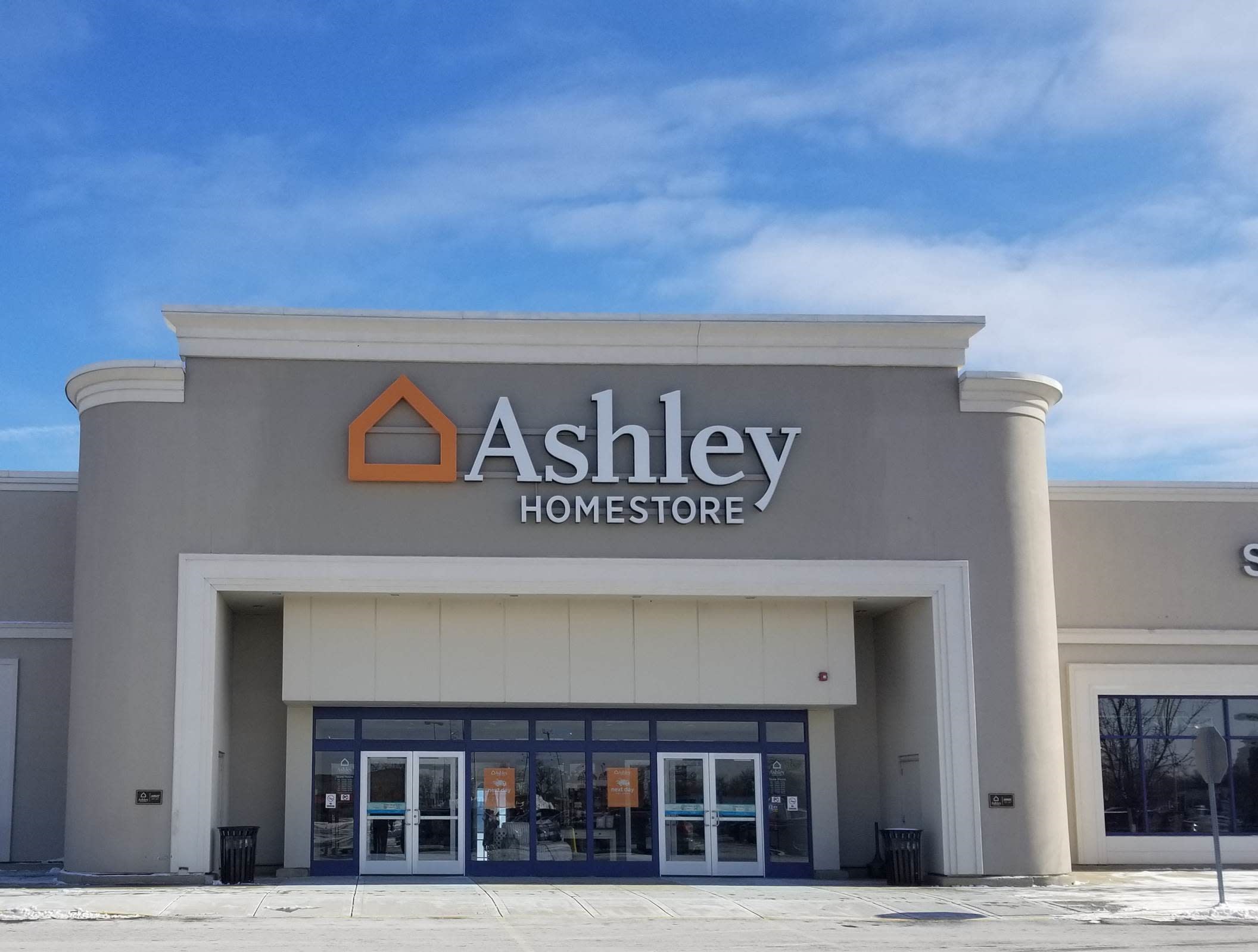 Furniture And Mattress Store In Broadview Il Ashley Homestore