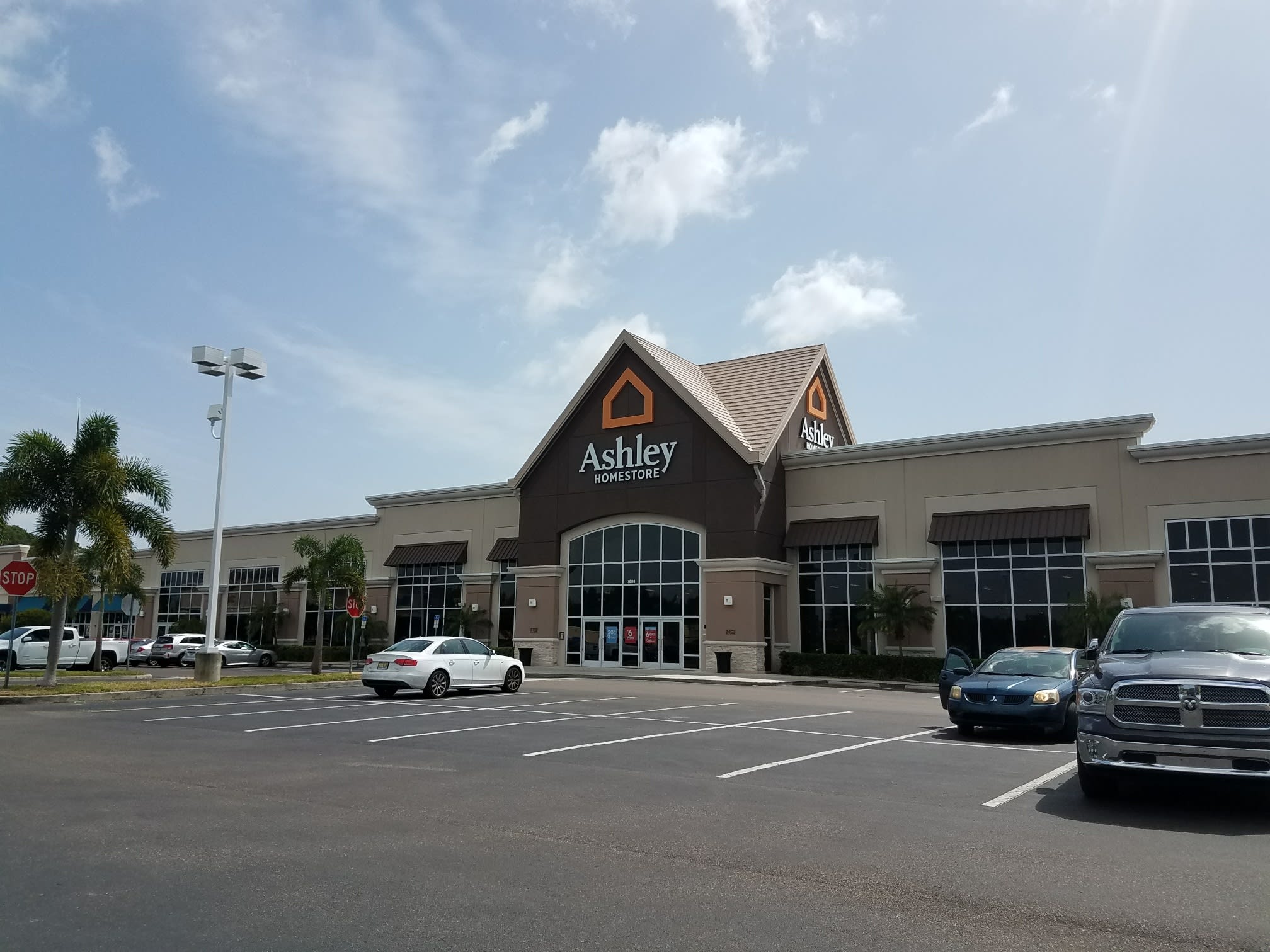 Furniture And Mattress Store In Pinellas Park Fl Ashley