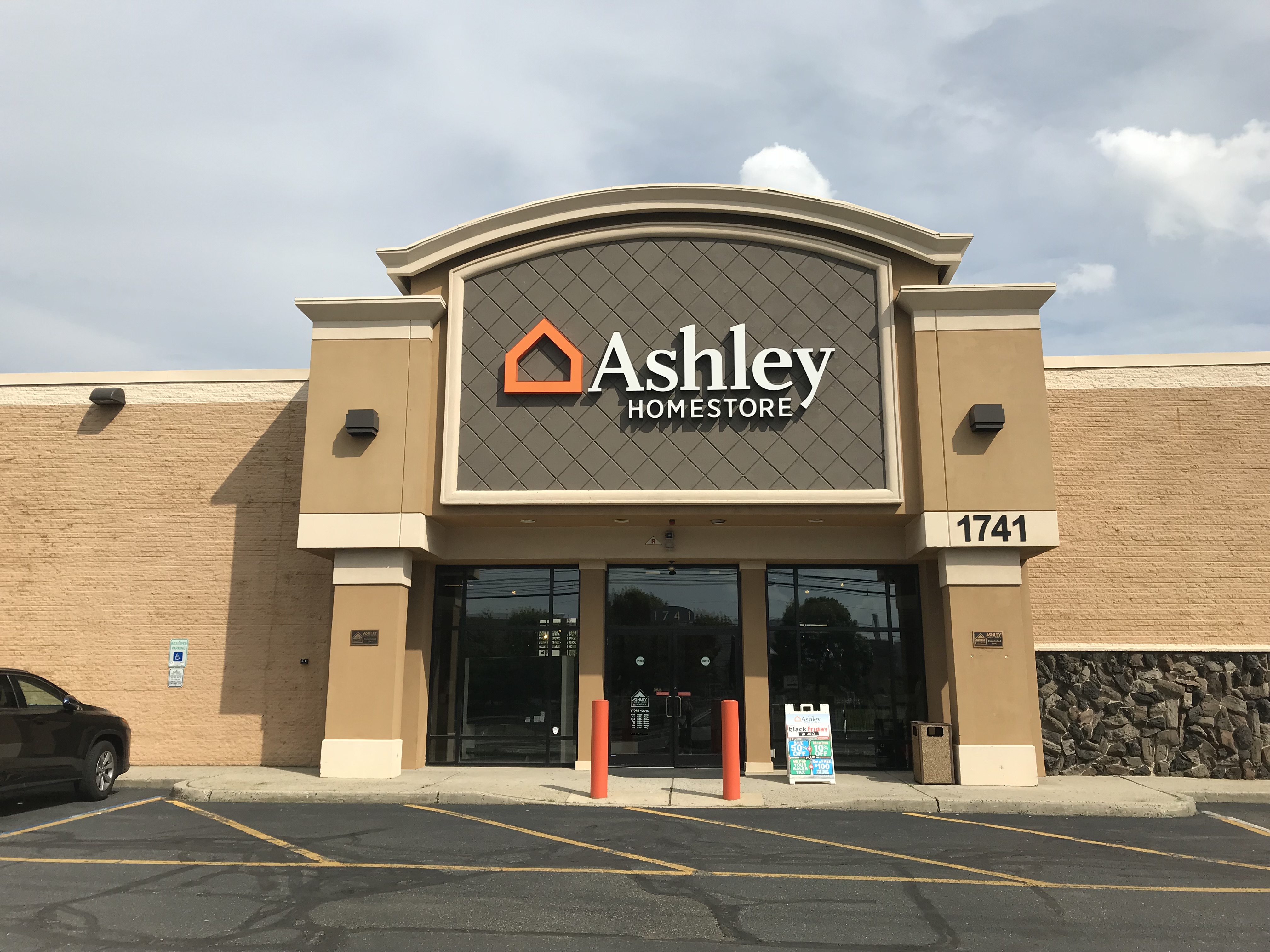 Furniture And Mattress Store In Linden Nj Ashley Homestore