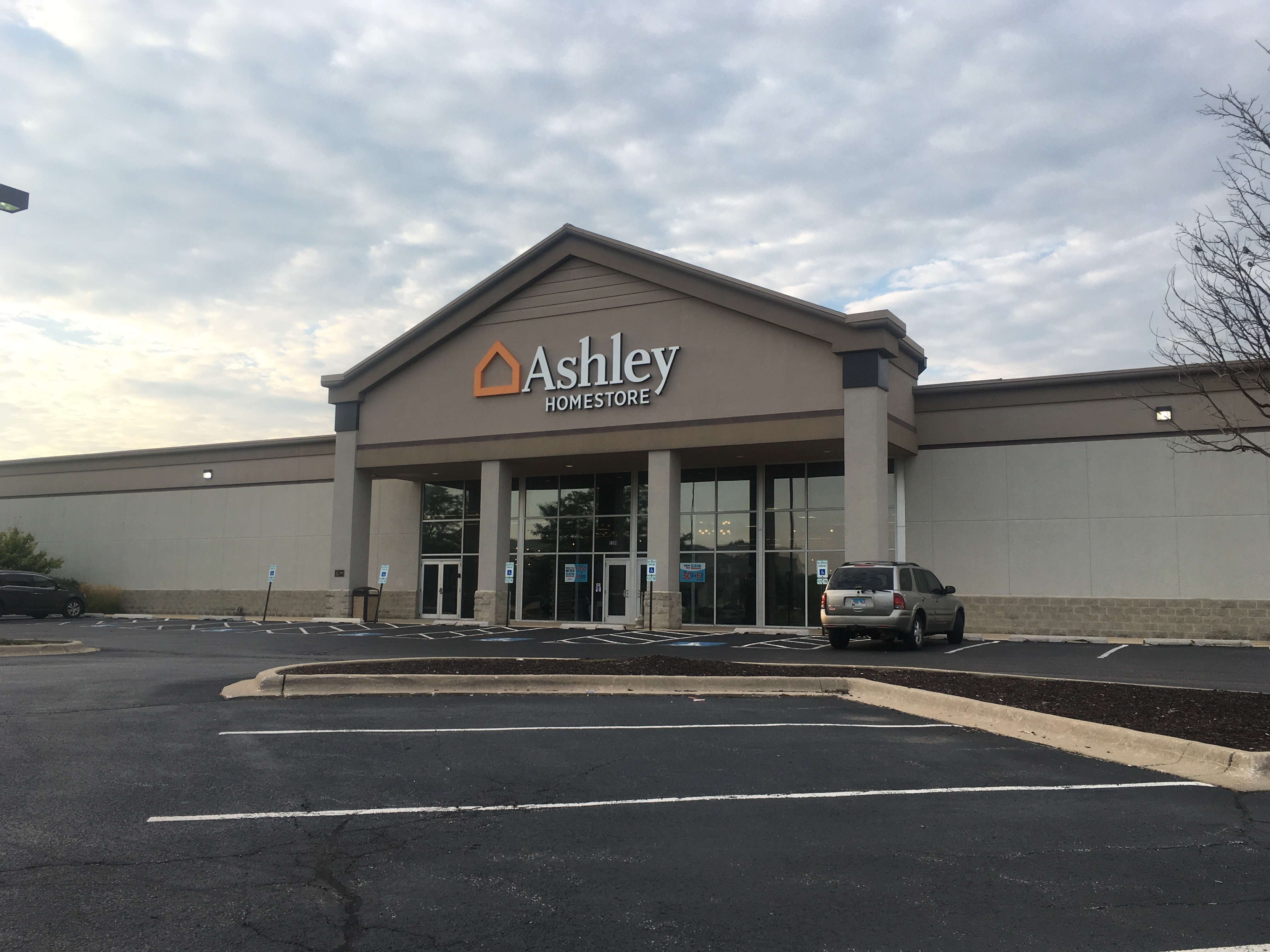 Furniture And Mattress Store In Joliet Il Ashley Homestore