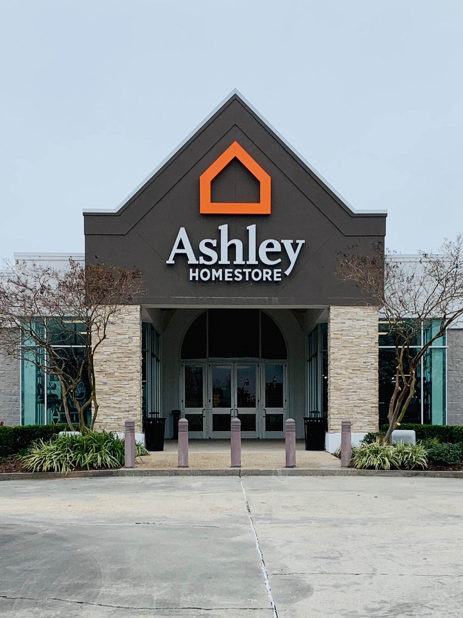 Ashley Furniture Stores : Furniture And Mattress Store At 9317 Atlantic