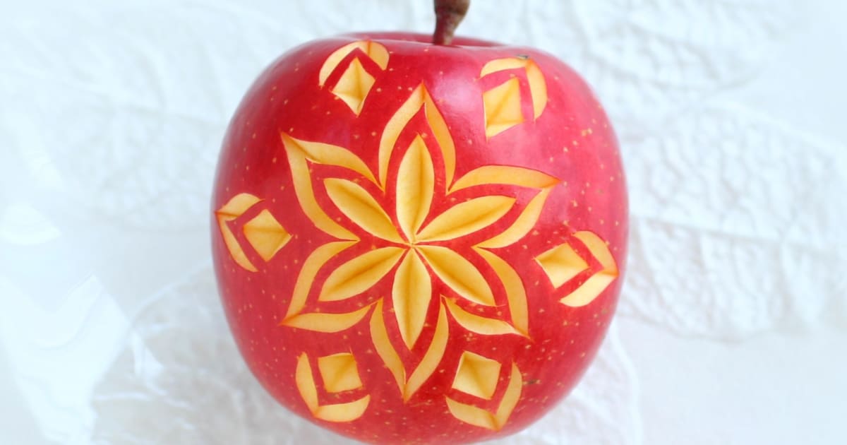 zoomでカービング　リンゴの飾切り