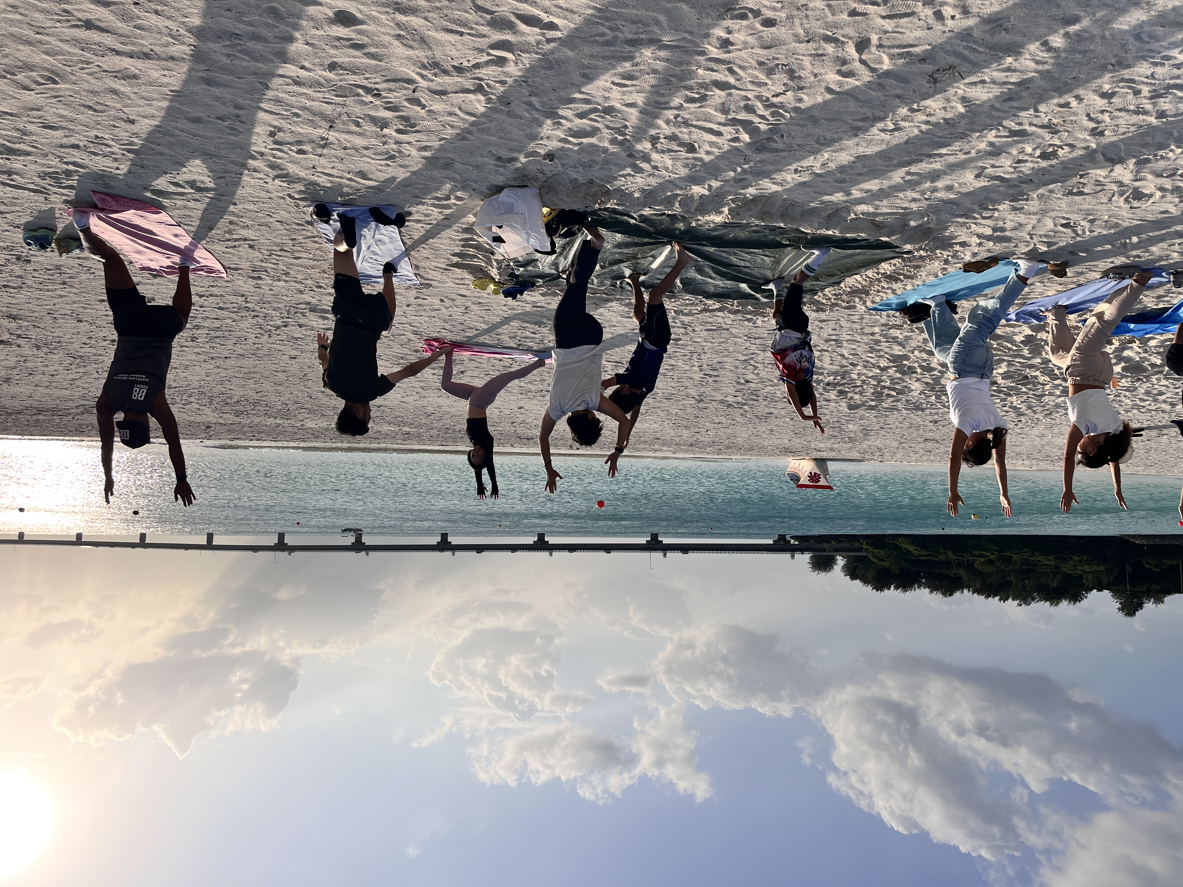 宮古島で至福の思い出を　プライベート　サンセットビーチヨガ