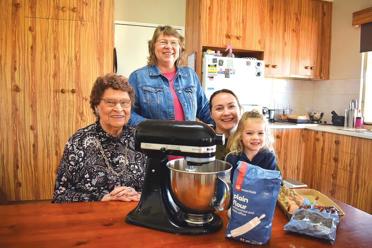 Four Generations Of Show Entrants Preparing For Entry