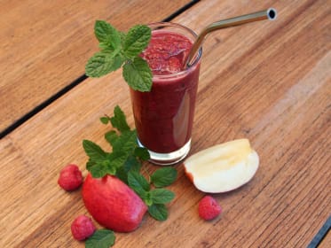 Roter Sommer Smoothie