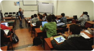 Estudiantes en clase