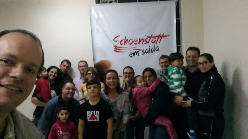 APOSTOLADO UNÃO DE FAMÍLIAS NA CAMPANHA DA MÃE PEREGRINA – R
