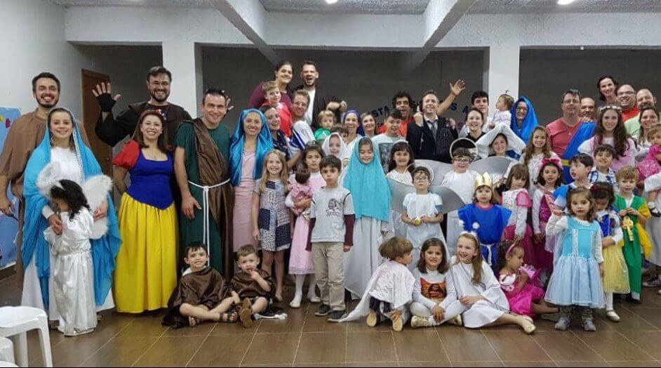 E celebramos Todos os Santos!!!!