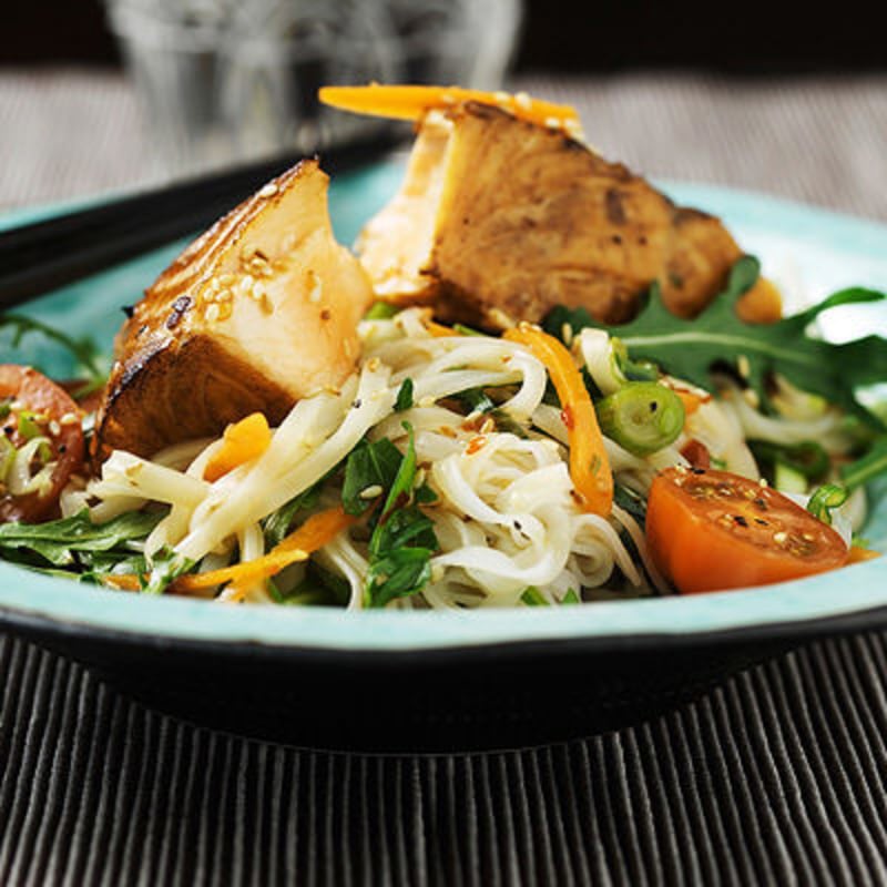Nudelsallad med lax
