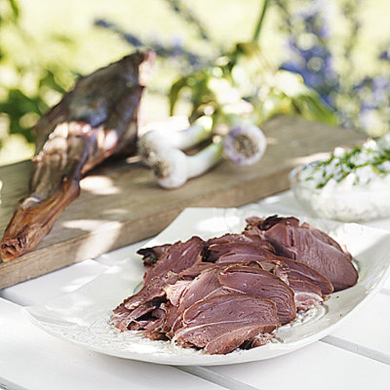 Fårfiol med äppel- och pepparrotsfraiche