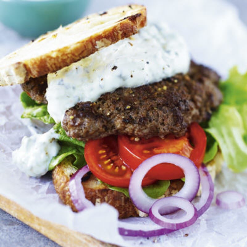 Hamburgare med bostondressing