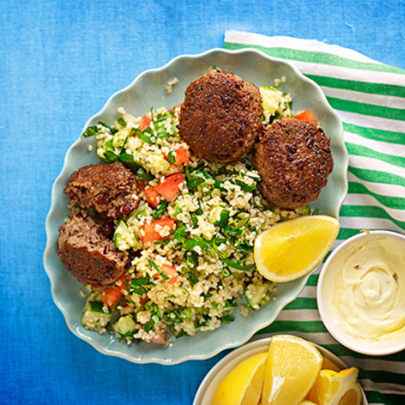 Kryddiga biffar med tabbouleh