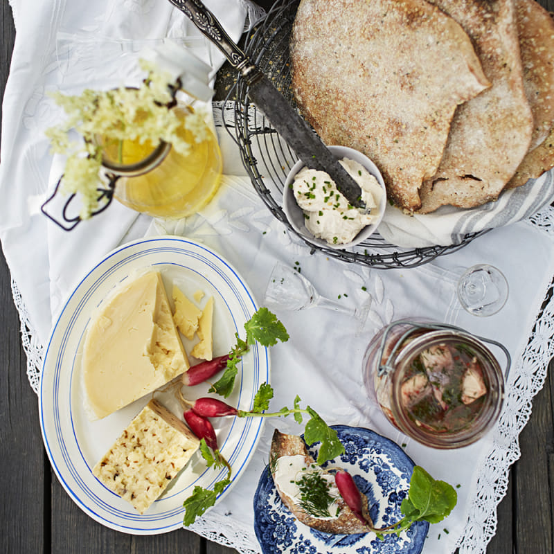 Flatbread med hampafrö