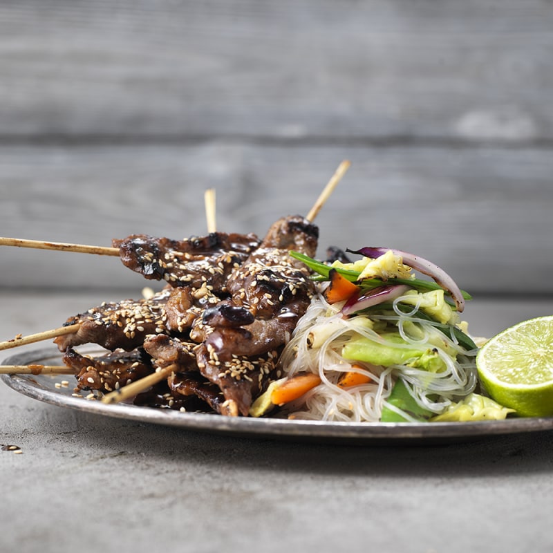 Karréspett med nudelsallad