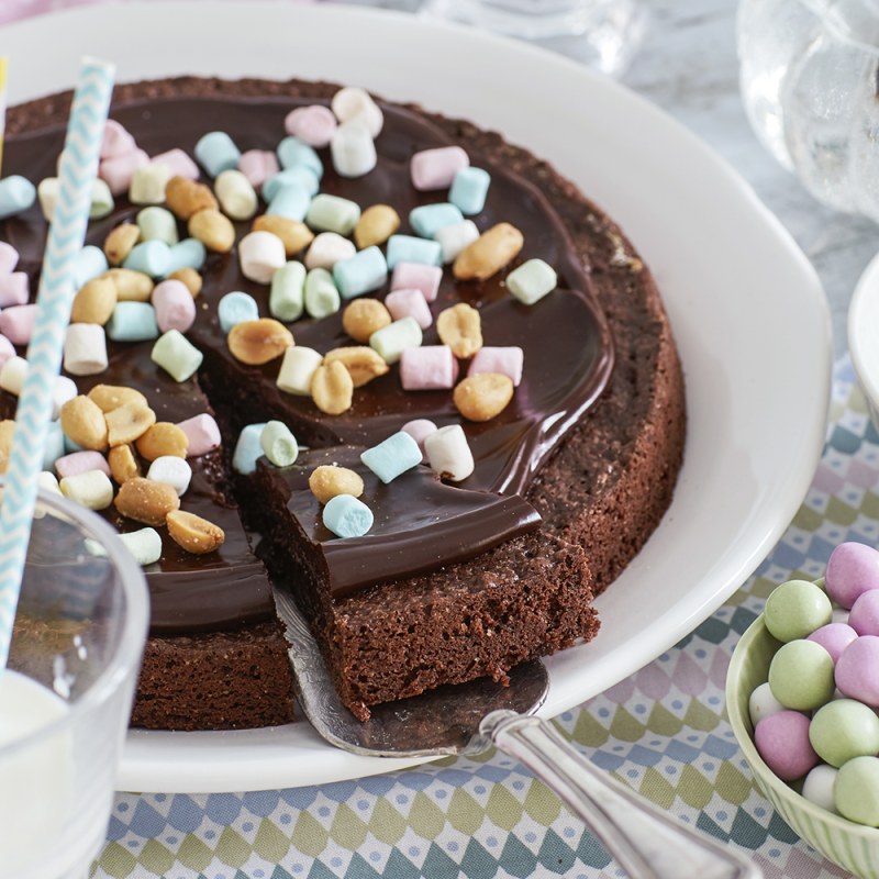 Påskkladdkaka med marshmallows